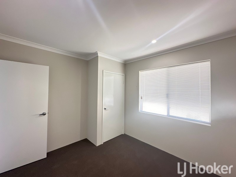 11 Lauderdale Road, Madora Bay WA 6210