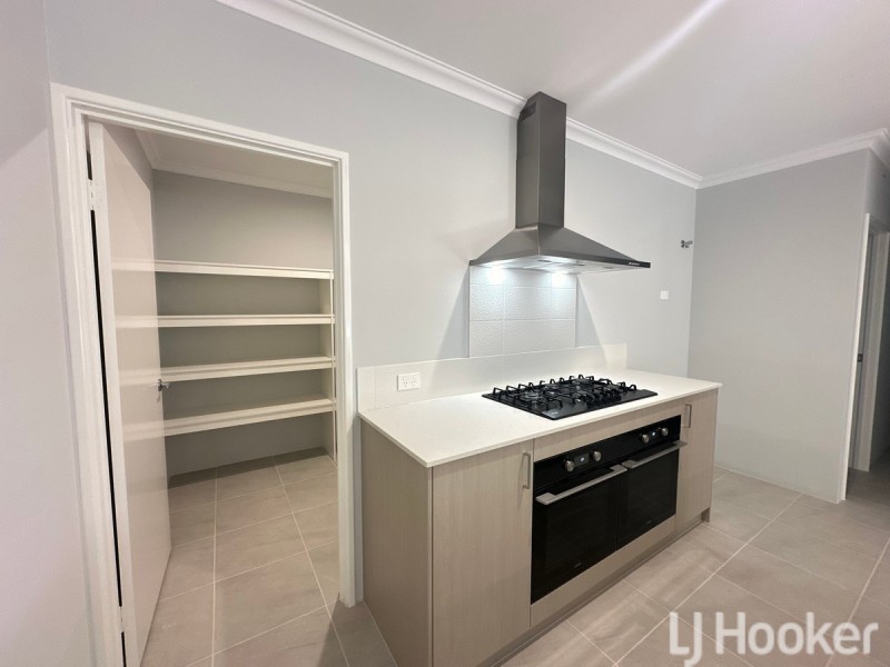 17 Huntington Street, Madora Bay WA 6210