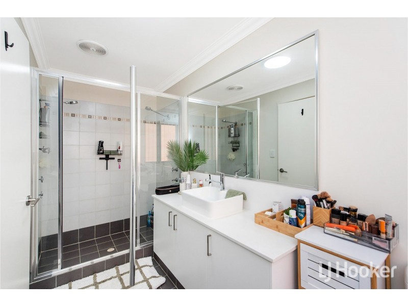 15 Carissa Turn, Halls Head WA 6210