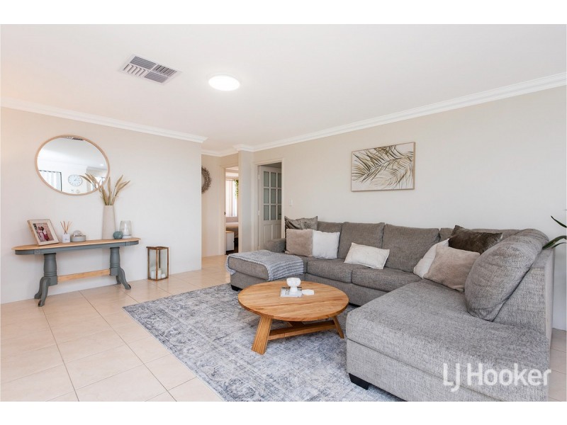 15 Carissa Turn, Halls Head WA 6210