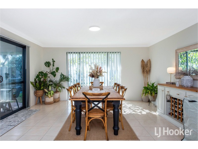 15 Carissa Turn, Halls Head WA 6210