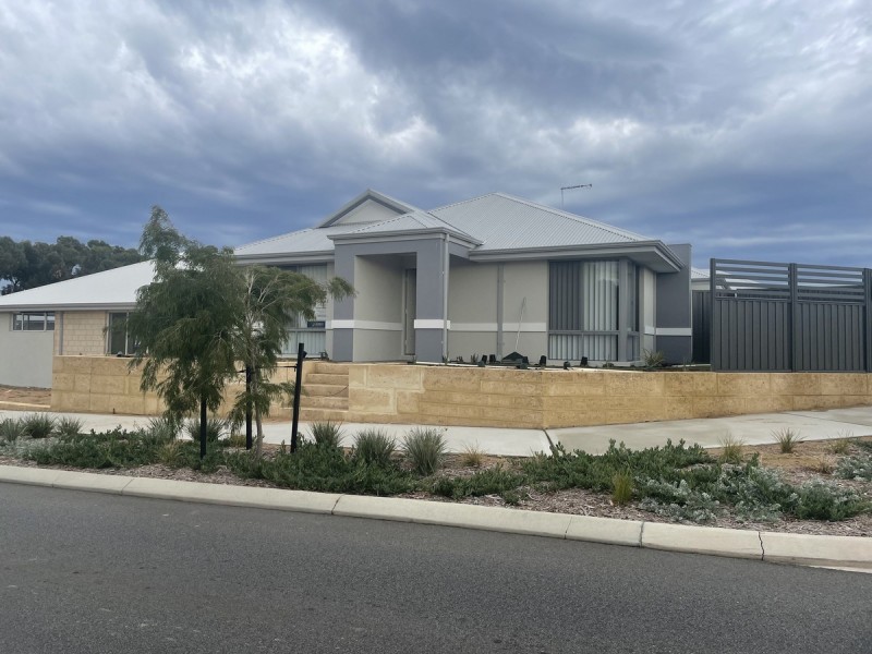 5 Huntington Street, Madora Bay WA 6210