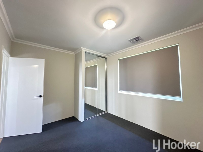 3 Pensacola Grove, Madora Bay WA 6210