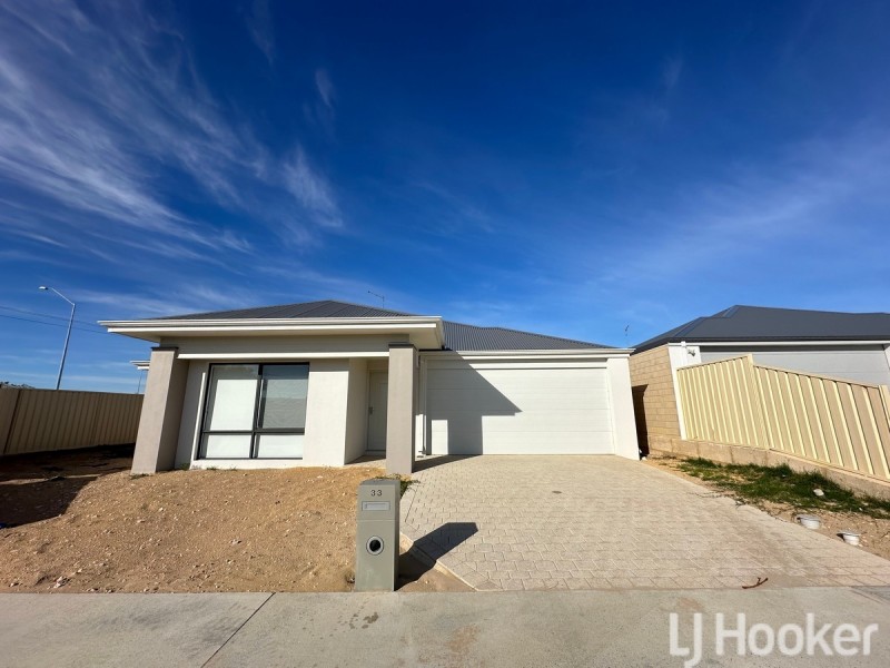 33 Bonnington Loop, Madora Bay WA 6210