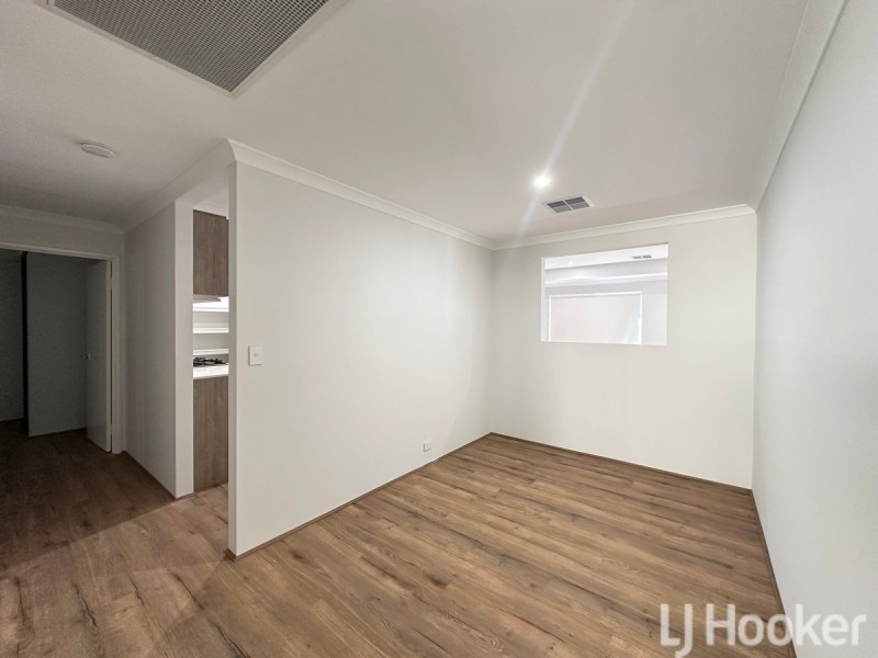 33 Bonnington Loop, Madora Bay WA 6210