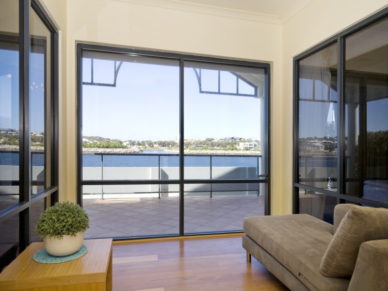 9 Specks Court, Wannanup WA 6210