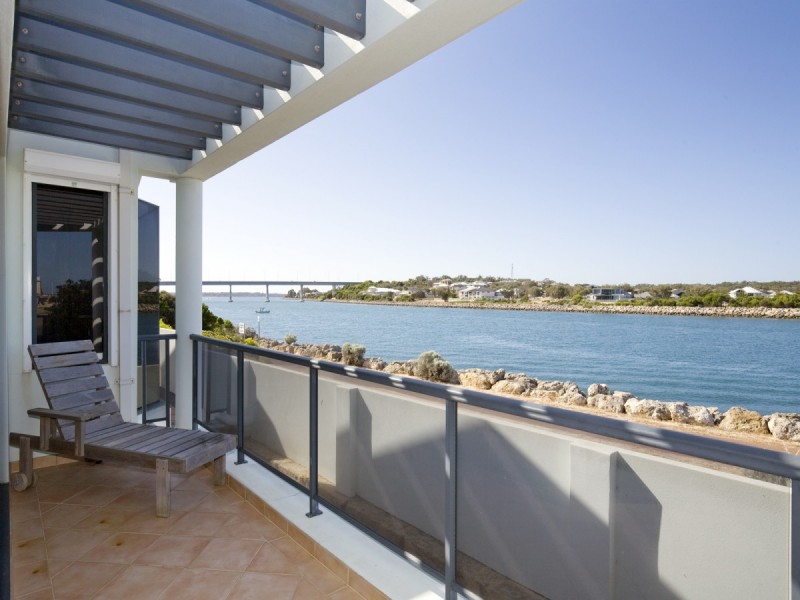 9 Specks Court, Wannanup WA 6210