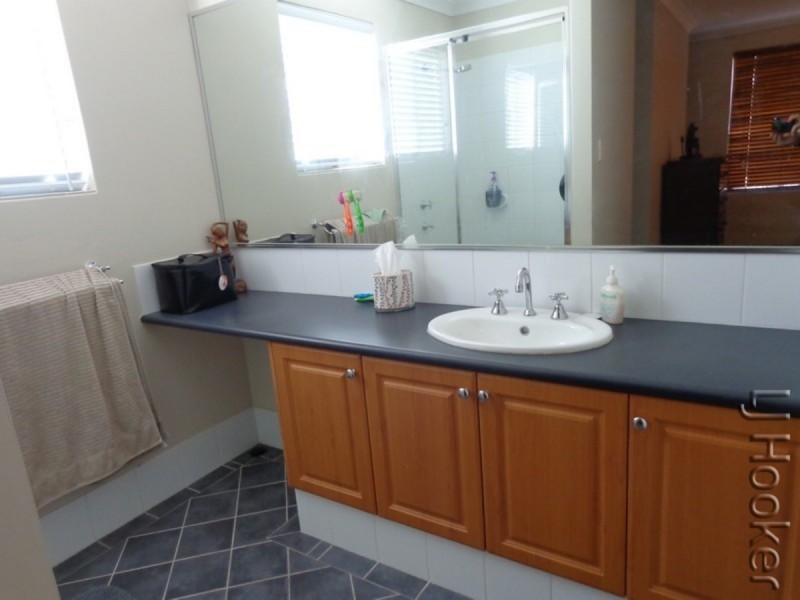 77 Kiap Road, South Yunderup WA 6208