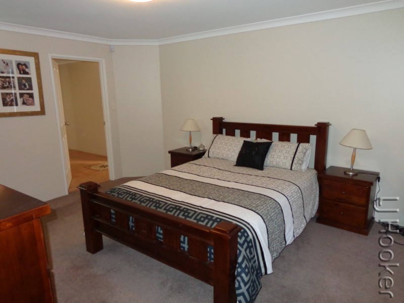 77 Kiap Road, South Yunderup WA 6208