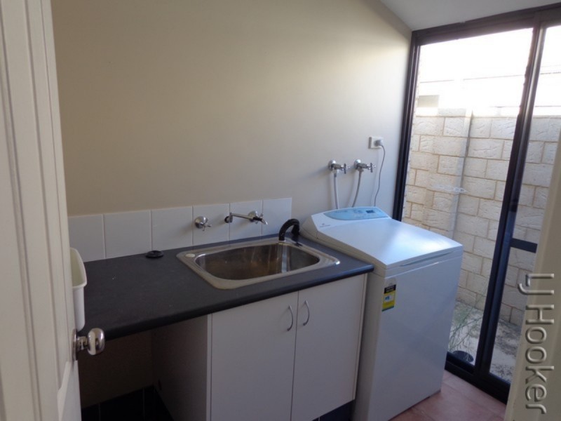 77 Kiap Road, South Yunderup WA 6208