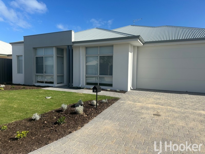 3 Asbury Road, Madora Bay WA 6210