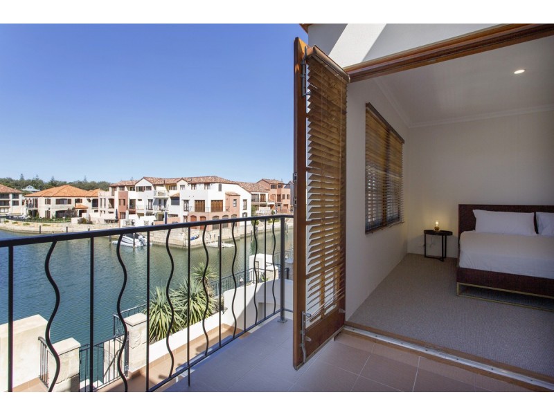 83/18 Port Quays, Wannanup WA 6210