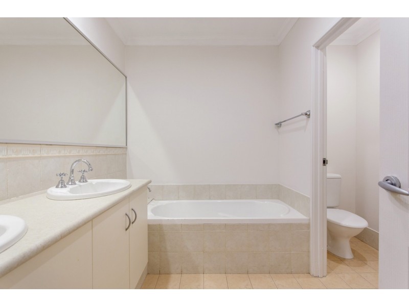 83/18 Port Quays, Wannanup WA 6210