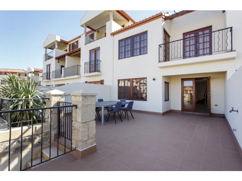 83/18 Port Quays, Wannanup WA 6210
