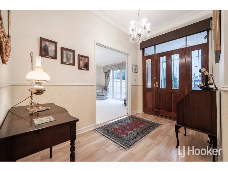 11 Voyager Close, Wannanup WA 6210