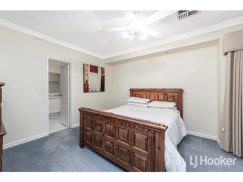 11 Voyager Close, Wannanup WA 6210