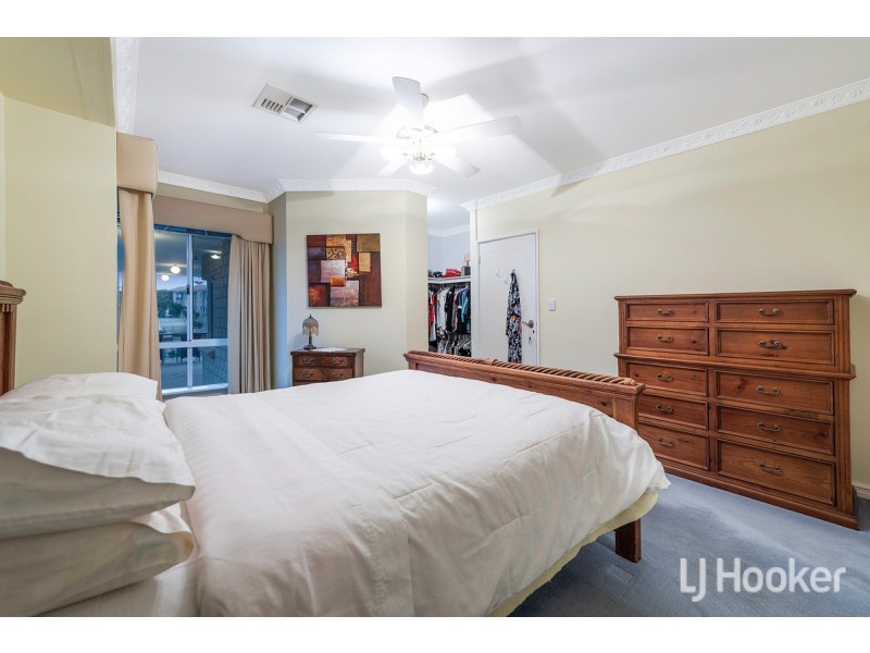 11 Voyager Close, Wannanup WA 6210