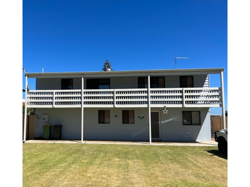 42 Leander Street, Falcon WA 6210