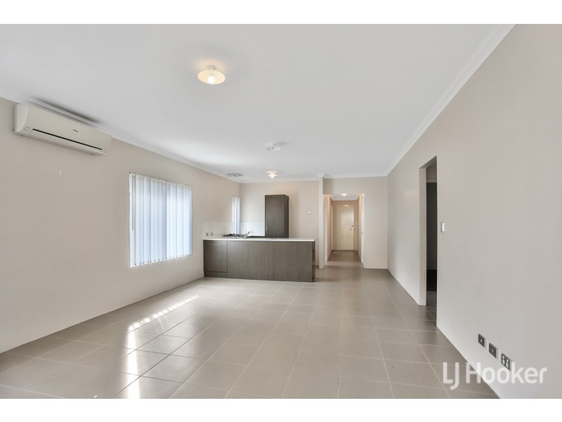 20 Pinegrove Vista, Meadow Springs WA 6210