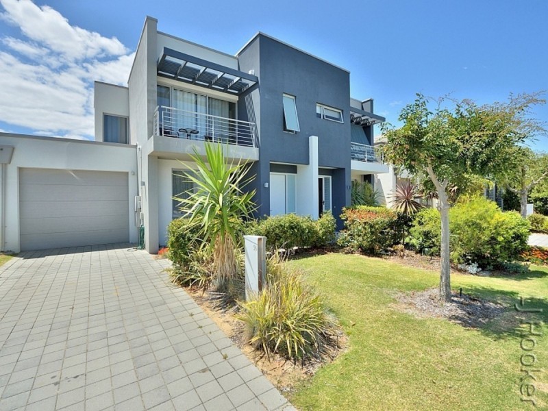 56 Middleton Loop, Meadow Springs WA 6210