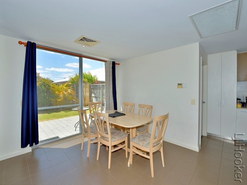 56 Middleton Loop, Meadow Springs WA 6210