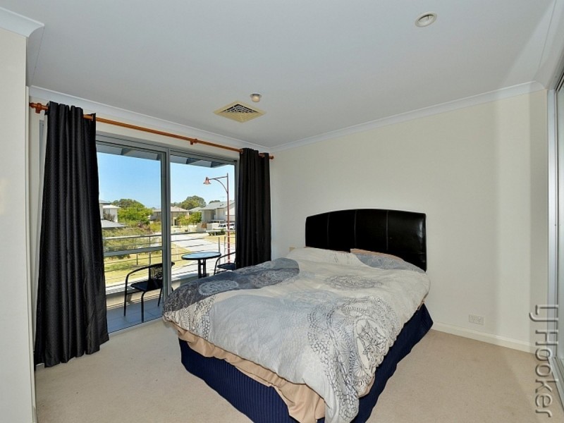 56 Middleton Loop, Meadow Springs WA 6210