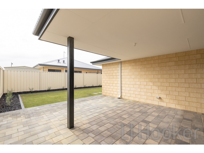 35 Balclutha Crescent, Madora Bay WA 6210