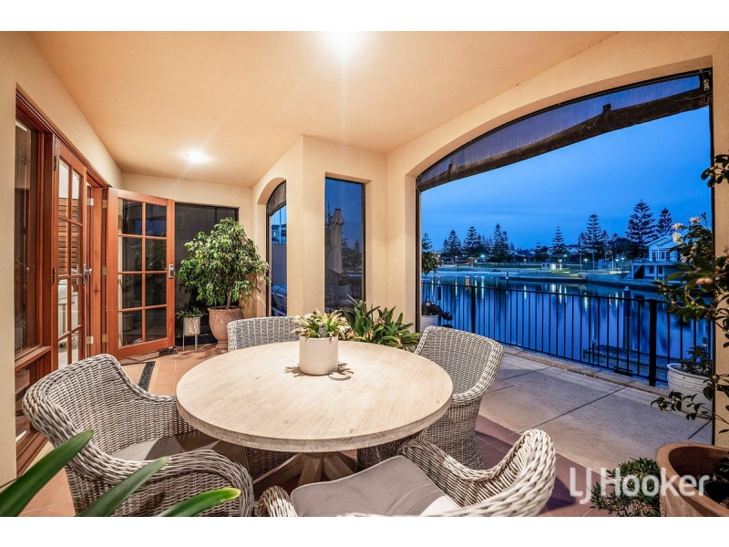 109/18 Port Quays, Wannanup WA 6210