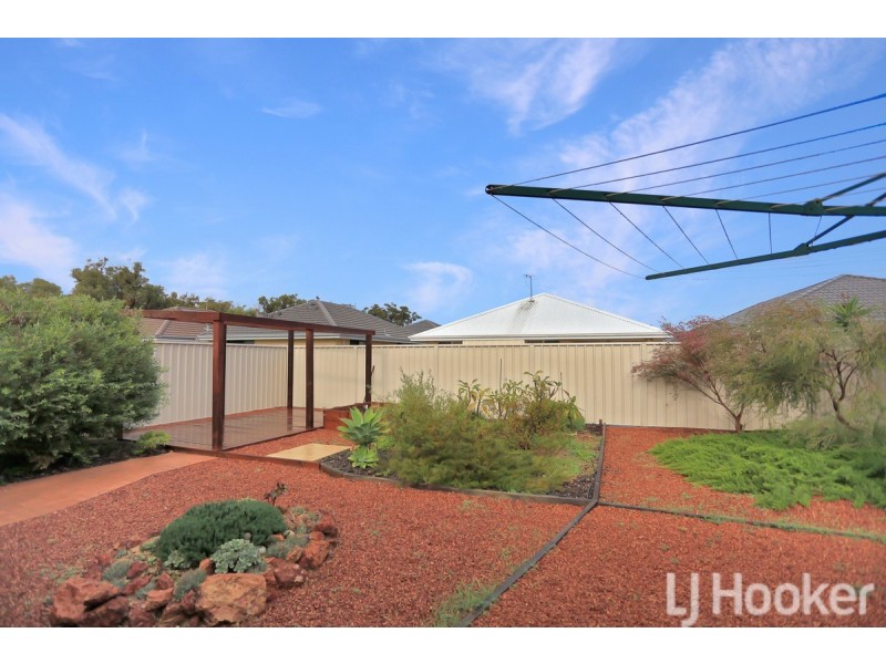 21 Windcrest Way, Meadow Springs WA 6210