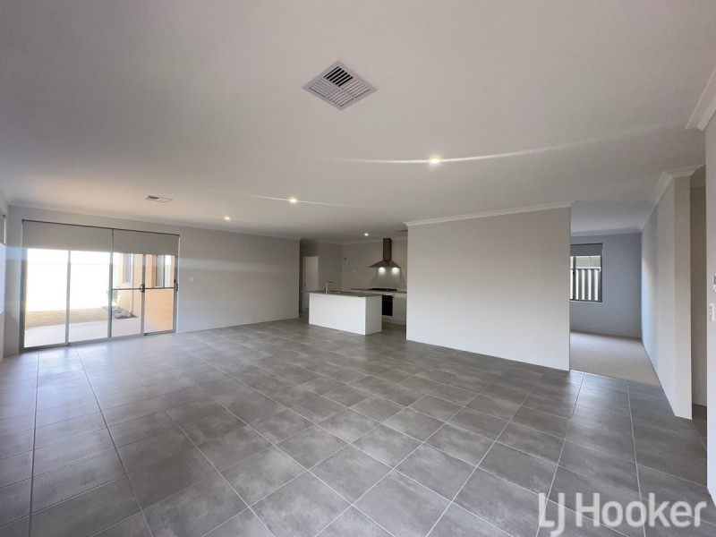 9 Moonlight Street, Madora Bay WA 6210