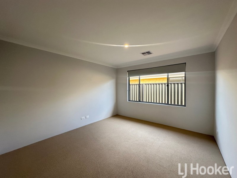 9 Moonlight Street, Madora Bay WA 6210