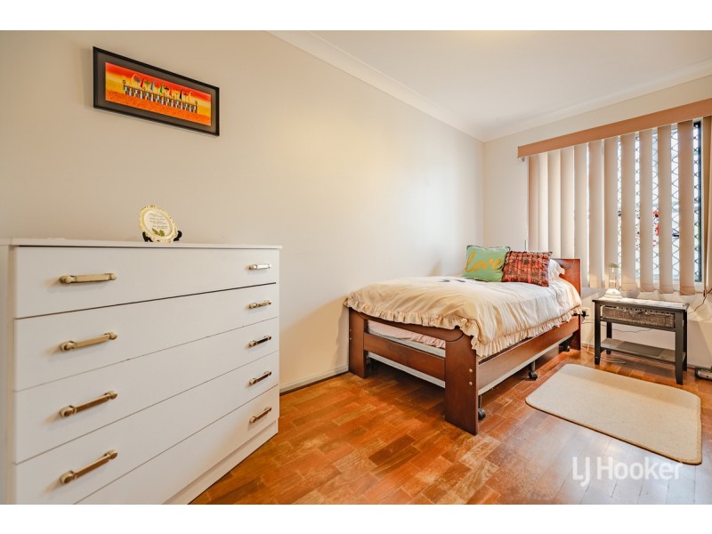 4 Banjup Road, Greenfields WA 6210