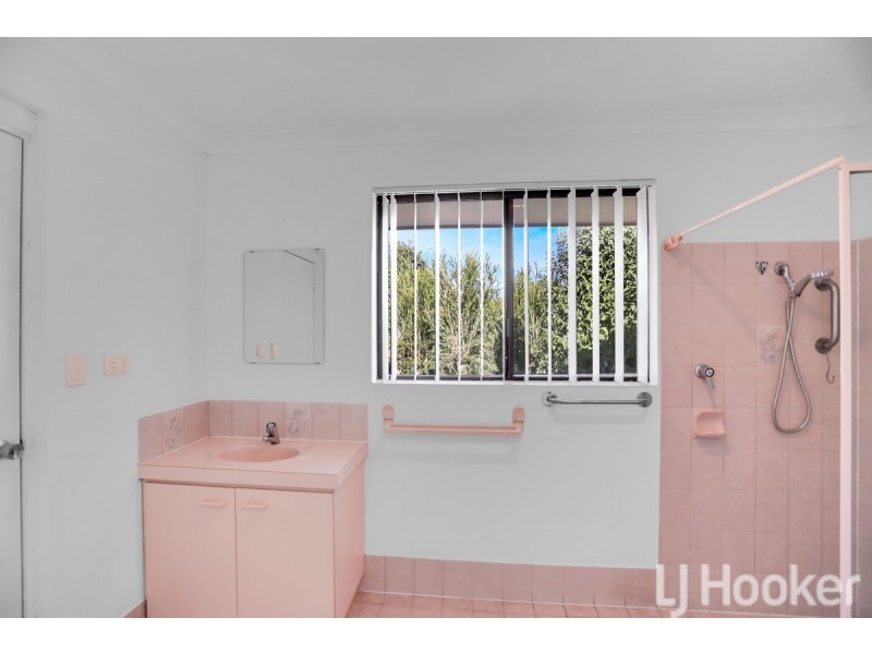4 Caron Place, Dudley Park WA 6210
