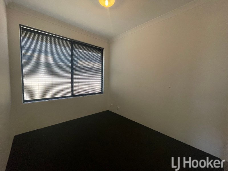 49 Highcliffe Circle, Lakelands WA 6180