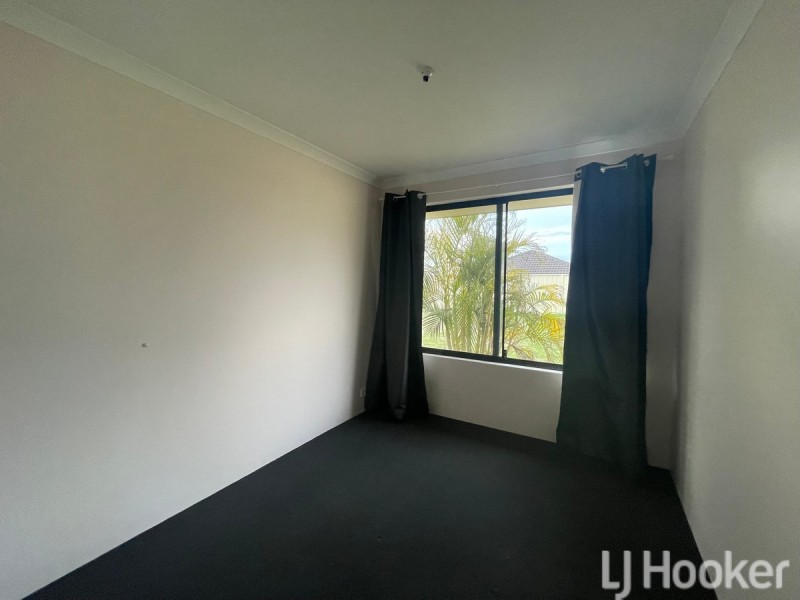 49 Highcliffe Circle, Lakelands WA 6180