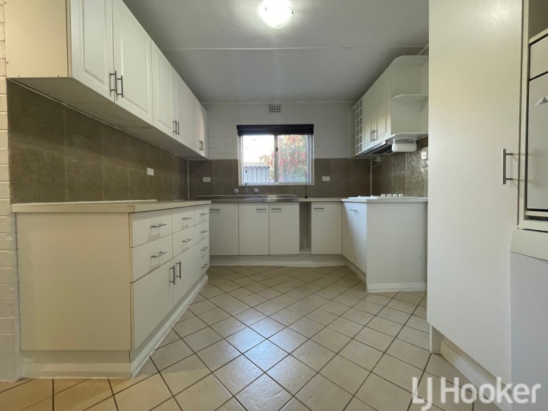 56 Axminster Street, Warnbro WA 6169