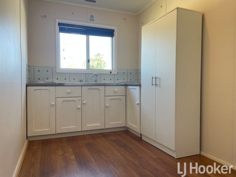 56 Axminster Street, Warnbro WA 6169