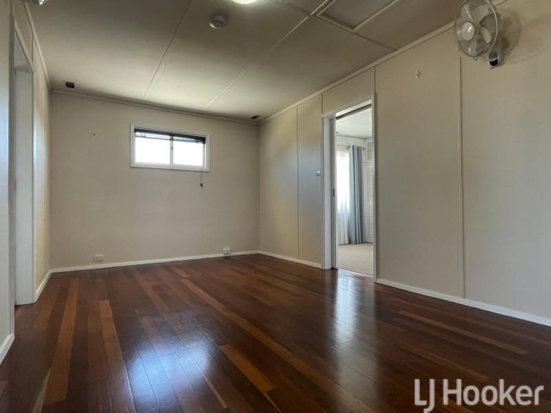 56 Axminster Street, Warnbro WA 6169
