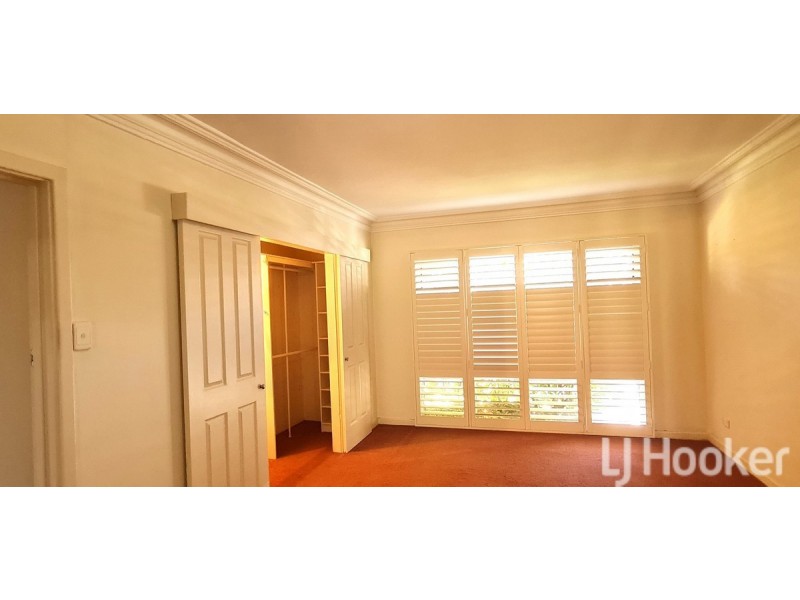 65 Gloucester Crescent, Shoalwater WA 6169