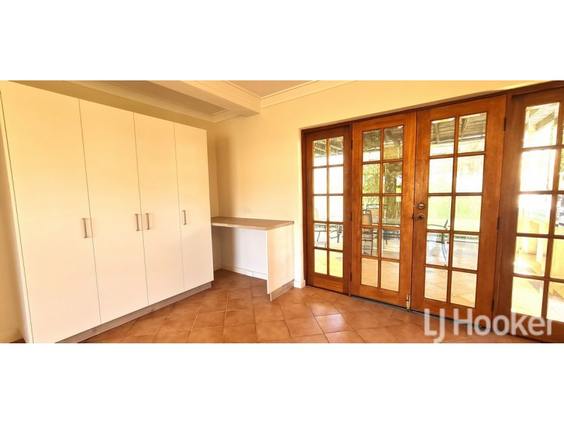 65 Gloucester Crescent, Shoalwater WA 6169