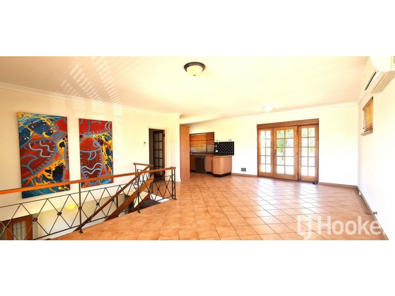 65 Gloucester Crescent, Shoalwater WA 6169