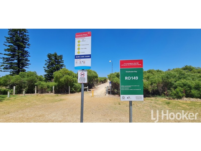 65 Gloucester Crescent, Shoalwater WA 6169