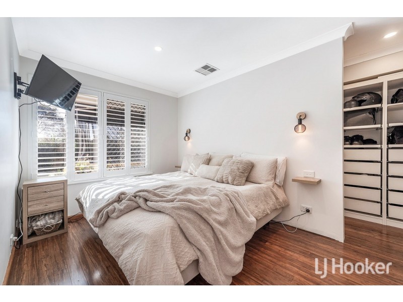 10 Talbot Close, Halls Head WA 6210