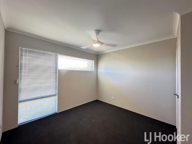 4A Nirvana Road, Lakelands WA 6180