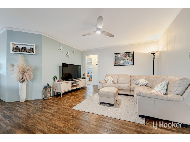 24 Sprite Place, Waikiki WA 6169