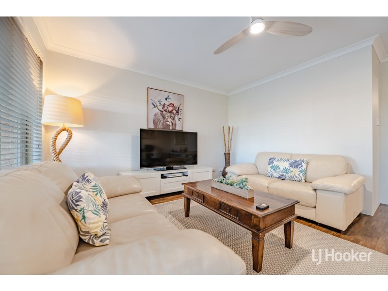 24 Sprite Place, Waikiki WA 6169