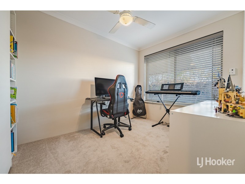 24 Sprite Place, Waikiki WA 6169