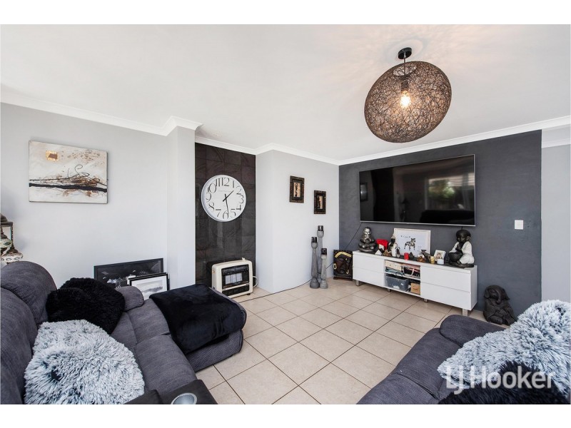 47 Carissa Turn, Halls Head WA 6210