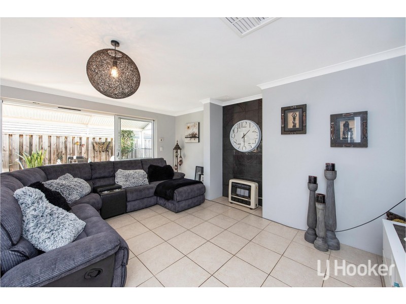47 Carissa Turn, Halls Head WA 6210
