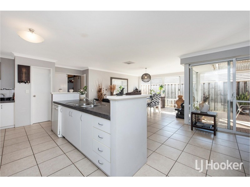 47 Carissa Turn, Halls Head WA 6210